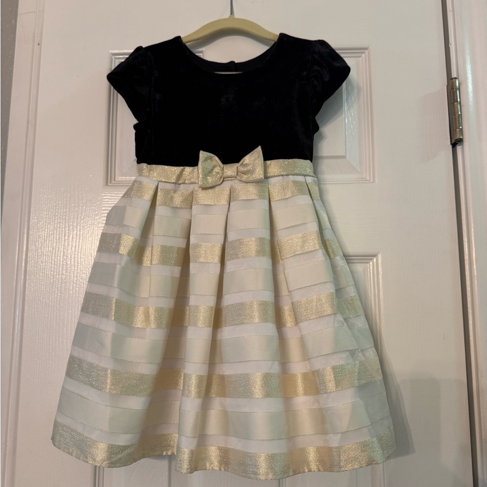 Jona Michelle Black and Cream A-Line Dress with Puff Cap Sleeves